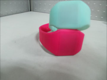 De Manchethorloge Smart van het gelei leidde het Zachte Silicone het Horloge van het Aanrakingsscherm, 1ATM Waterdicht