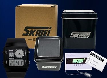 Digitale het Horloge Plastic Riem van Mutifunction van twee Tijdzonesporten met 5 Kleuren Backlights