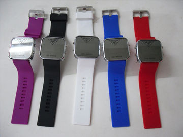 Duurzame Kleurrijke het Horloge/het Siliconearmbandhorloges van de Siliconemanchet