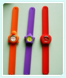 Het hete Verkopende Horloge van het het Klopjeklopje van Siliconekinderen