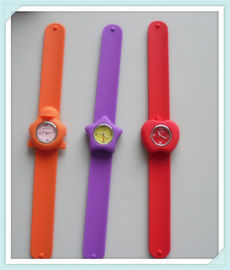 Het hete Verkopende Horloge van het het Klopjeklopje van Siliconekinderen