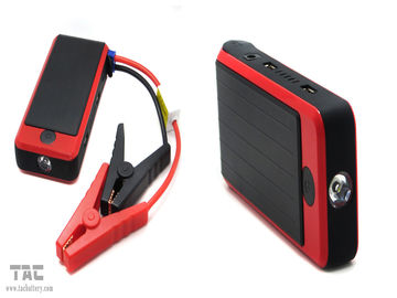 De dubbele van de de machtsbank van USB draagbare van de de autosprong aanzet 12000mah in Rood