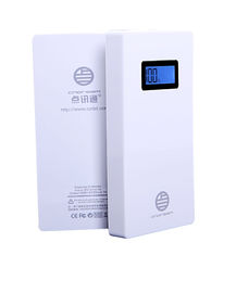 5000mAh draagbare machtsbank voor mobiele apparaten met Lcd vertonings5v 2.1A Output gelijkstroom