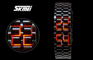 Van het Ijzersamoeraien van de Skmeimens de Lava LEIDEN Horloge, LEIDEN Digitaal Polshorloge