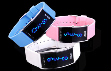 Unisex-Pu-Band LEIDEN Digitaal Polshorloge 3 ATM-Bestand Water