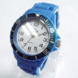 Klassiek Blauw Wit van het het Siliconekwarts van Wijzerplaatmensen het Horlogeijs 43MM Geen Datum