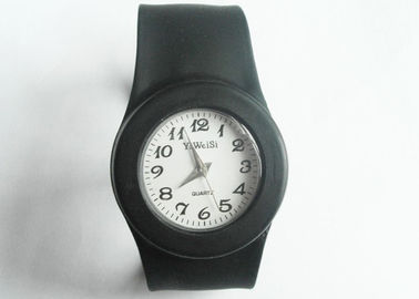 230 * 20 * 2 mm OEM black klap Silicone armband horloges met reliëf Logo