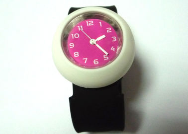 1ATM waterbestendig kleurrijke Watch Dial klap Silicone armband horloges met Debossed Log