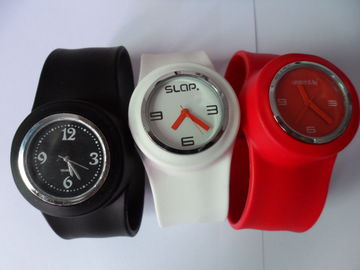 Flexibel de Manchethorloge van het Kinderensilicone, Lichtgewichttikhorloge
